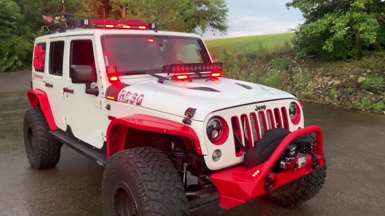 Jeep Wrangler Emergency Lighting - YouTube