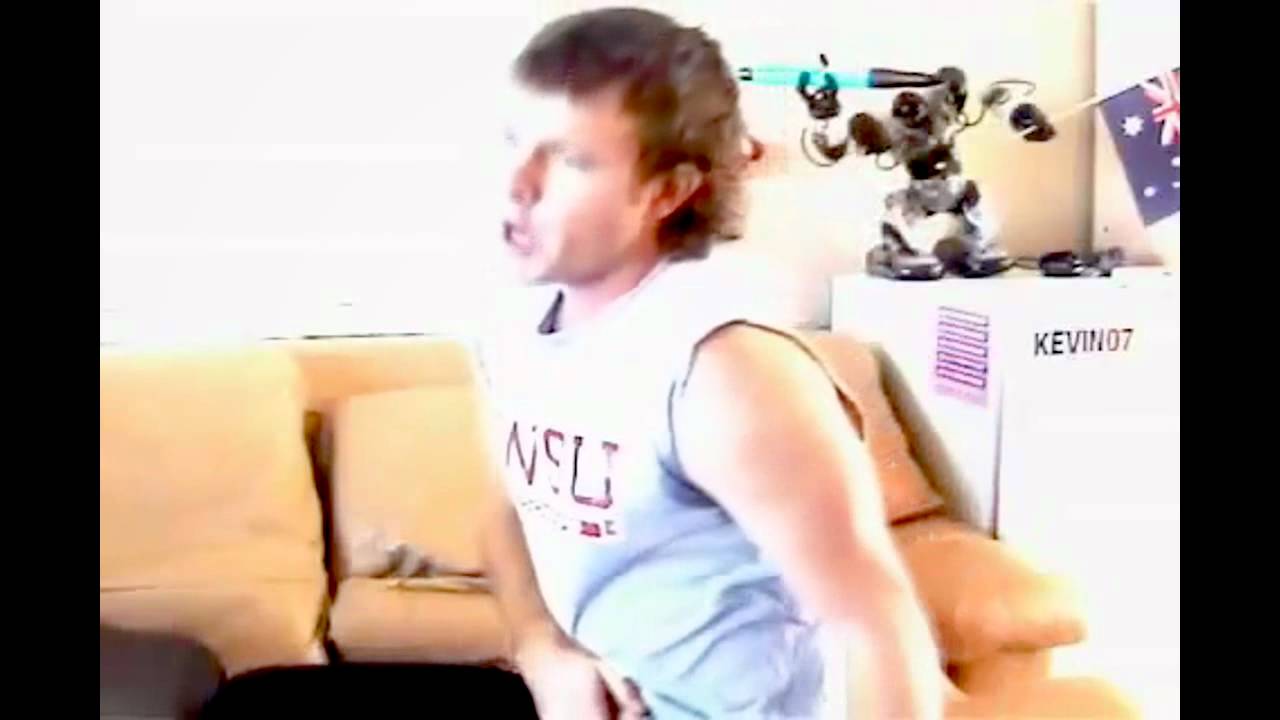 Trent from Punchy - Nek Minute