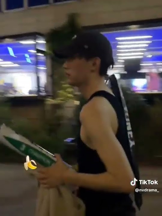 Zhou Yiran driving his car after playing badminton #zhouyiran#cdrama#wheniflytowardsyou#chinesedrama