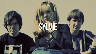 Saint Etienne - Sylvie (Letra en español)