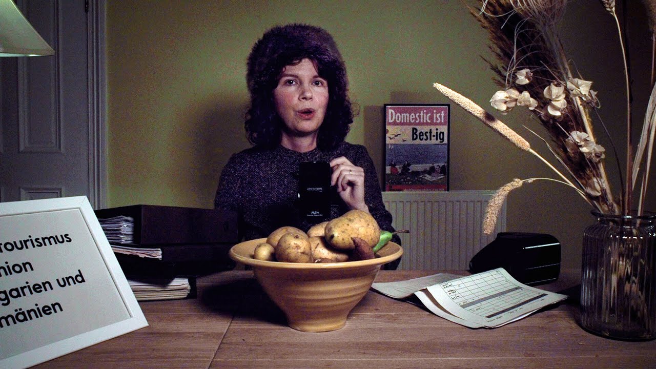 1989 GDR Travel Agent ASMR Roleplay (тихий, лоу-фай, экспериментальный)