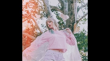 Taylor Swift - Lover (Lyrics)