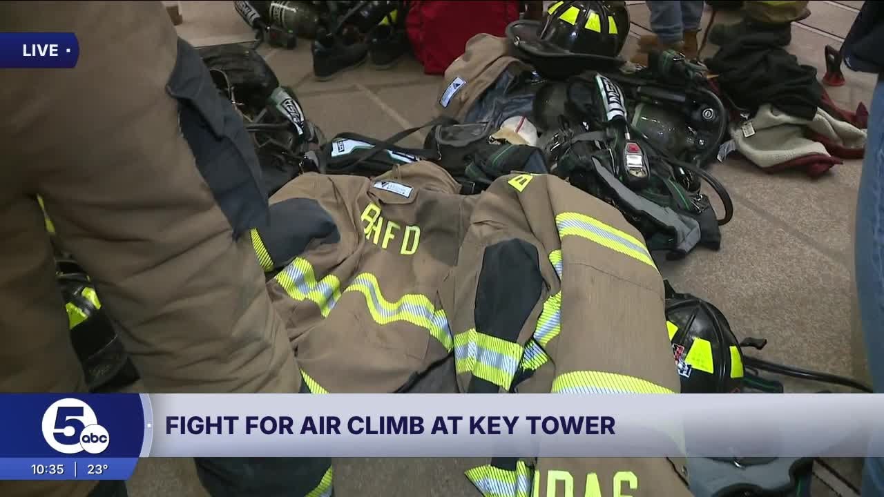 Hundreds climb Key Tower in honor of lung cancer and other diseases