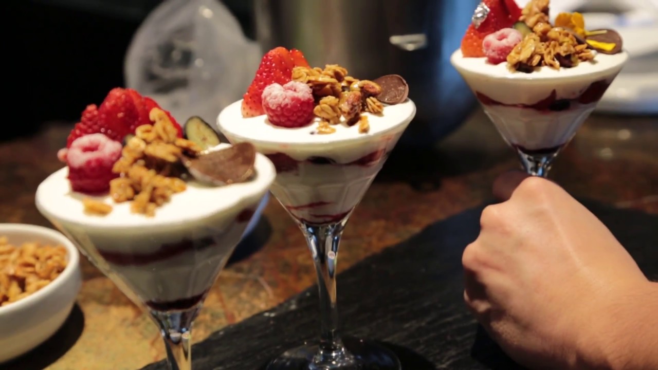 epicure Masterclass - How to make Mixed Berry Trifle with Yoghurt (July 2017)