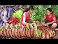 Survival in forest: Grilled Lobster with Peppers for Eating delicious in Jungle