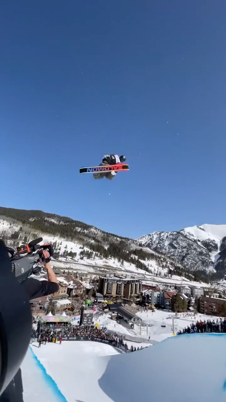 #JasonDeruloTV // Skiing ? #GotPermissionToPost From IG @lucasfoster #GladUCame