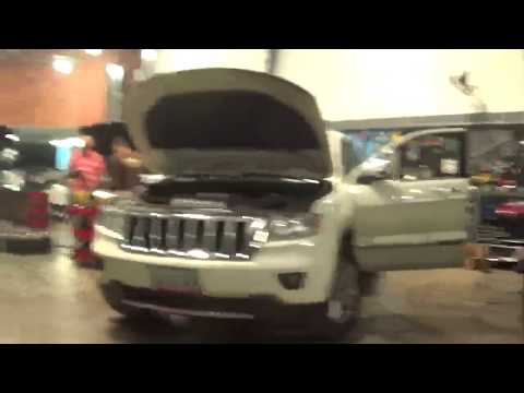 Jeep Grand Cherokee 2013  5.7lts, Perdida de comunicación con el modulo de 4X4 (DTCM) DTC: U0114