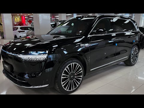 2024 Aito M9 Multi-featured and very comfortable