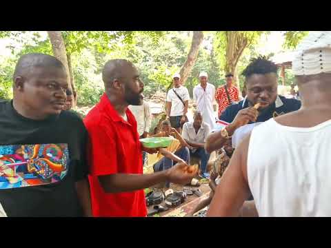 honourable femi Adebayo fighting Ibrahim chatta because of food