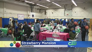 Police Host Holiday Party For Kids In Strawberry Mansion