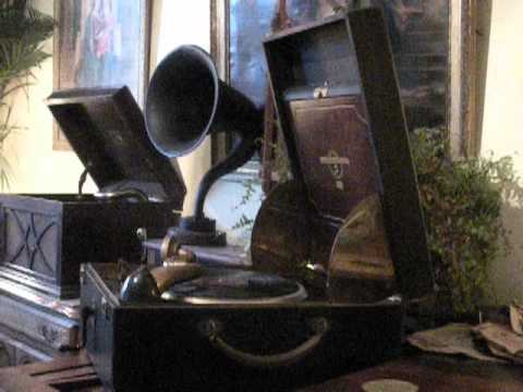 78rpm, Columbia, 1934, -THE MOON WAS YELLOW-Fox-Trot, Geraldo and his sweet music