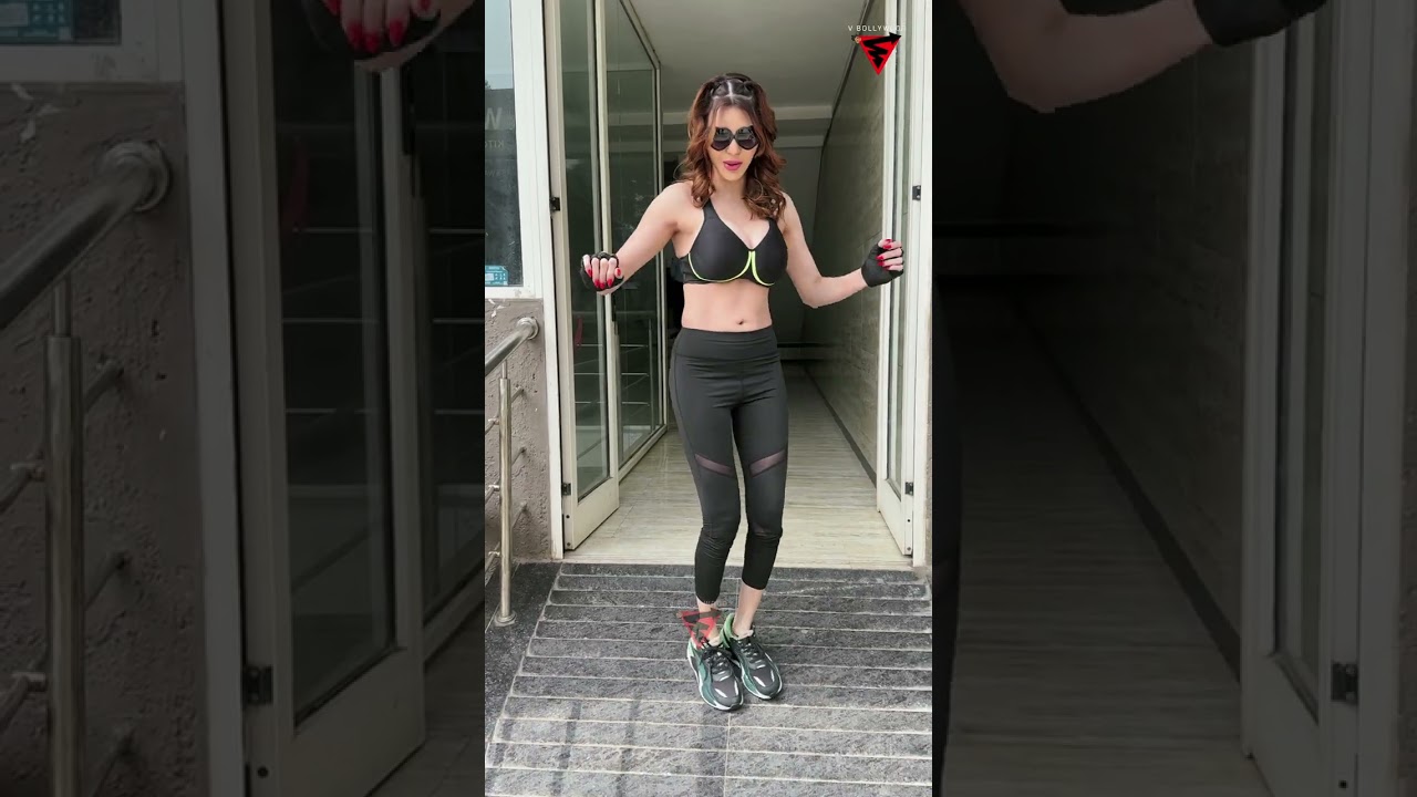 Sherlyn Chopra’s Stylish Post-Workout Look 😍🔥