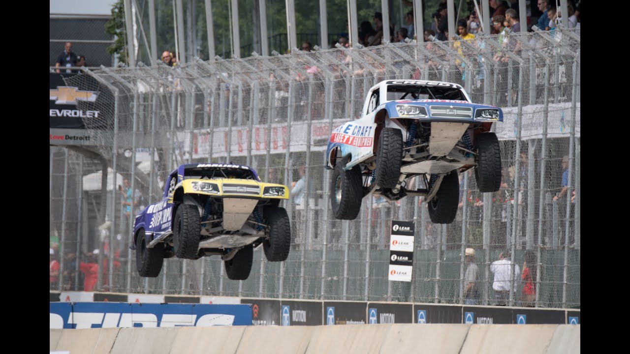 2017 Detroit Race #1 - Stadium SUPER Trucks - YouTube