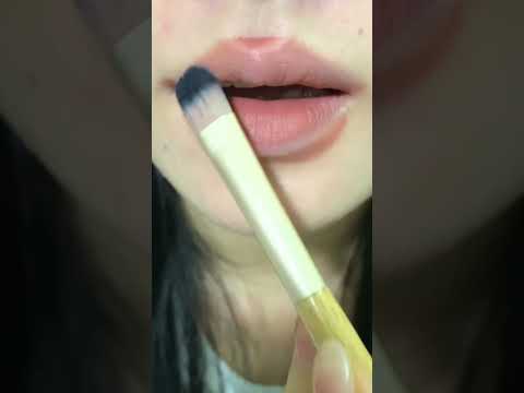 중국에서 유행하는 3D 입술 메이크업 방법을 알아보도록 하자 #메이크업튜토리얼 #makeuptutorial