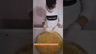Çet Celal ile bademli kadayıf. 😋😋