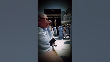 طفل يقرأ القرآن الكريم وهو يطوف بصوت جميل جداً 🤍🎧 ..ماشاء الله تبارك الله
