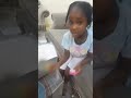 رياض ومدارس مداد السودانية ابنتنا الطالبة ماجدولين اجه الصف الثاني فى نشاط عن صنع منزل من الورق رياض ومدارس مداد السودانية ابنتنا الطالبة ماجدولين اجه الصف الثاني فى نشاط عن صنع منزل من الورق