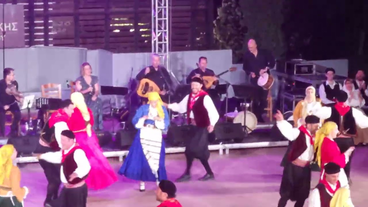 Χορευτική παράσταση- 