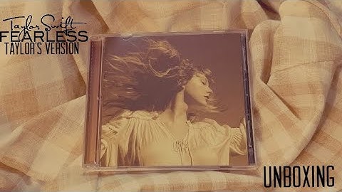 Taylor Swift Fearless-Taylor’s Version CD Target limited edition unboxing |Positive hoodie girl|