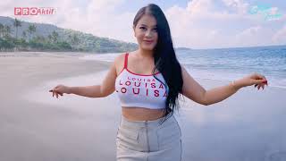 Gita Youbi - Lebih Baik Sendiri (Official Music Video)