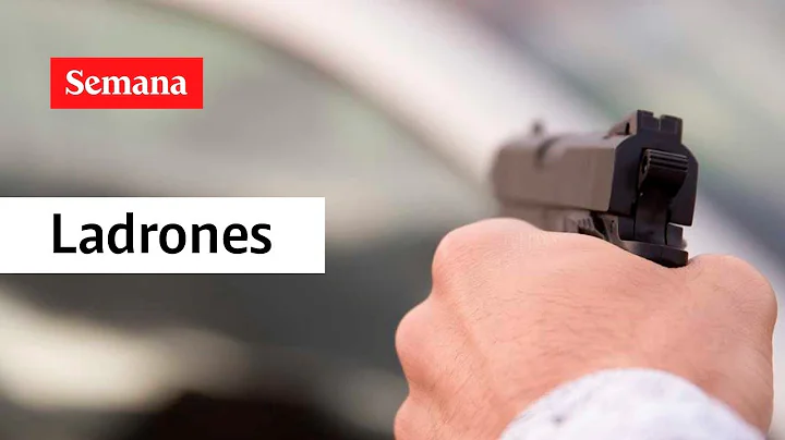 Ladrones en carro atracan en el barrio Gustavo Res...