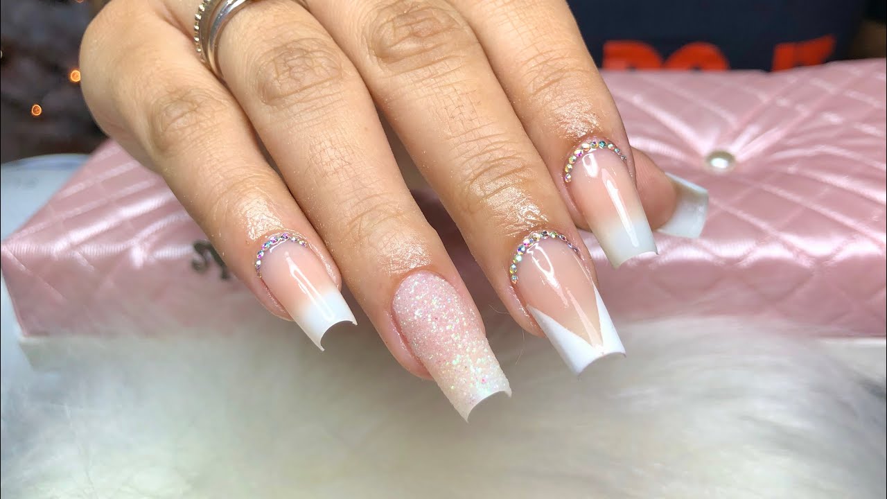 Alongamento em gel decorada 🦋💖 - YouTube
