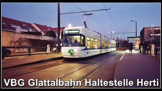 VBG Glattalbahn und Bus-Haltestelle Wallisellen Herti, Kanton Zürich, Schweiz 2022