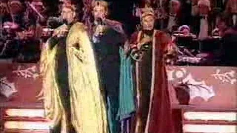 We Three Kings - Hugh Jackman, David Hobson and Pe...