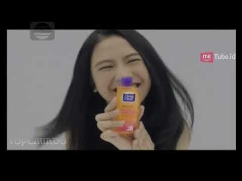 Iklan Clean \u0026 Clear Essentials Foaming Facial Wash