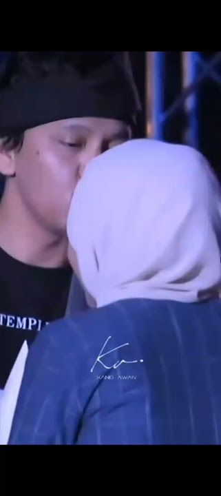 Ella|| Mendung tak berarti Hujan #ella #music #shortsfeed #shortvideo