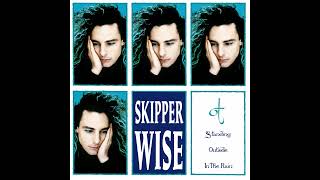 Skipper Wise: Standing Outside In The Rain screenshot 3