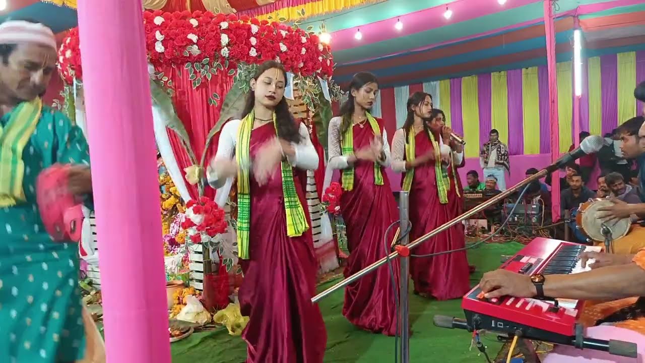 Mon mor rosona sure Madhur harinam 