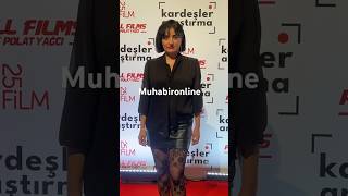 Fadik Sevin Atasoy “kardeşler araştırma” filmin galasında.. #gala #film #keşfet #magazin #yt