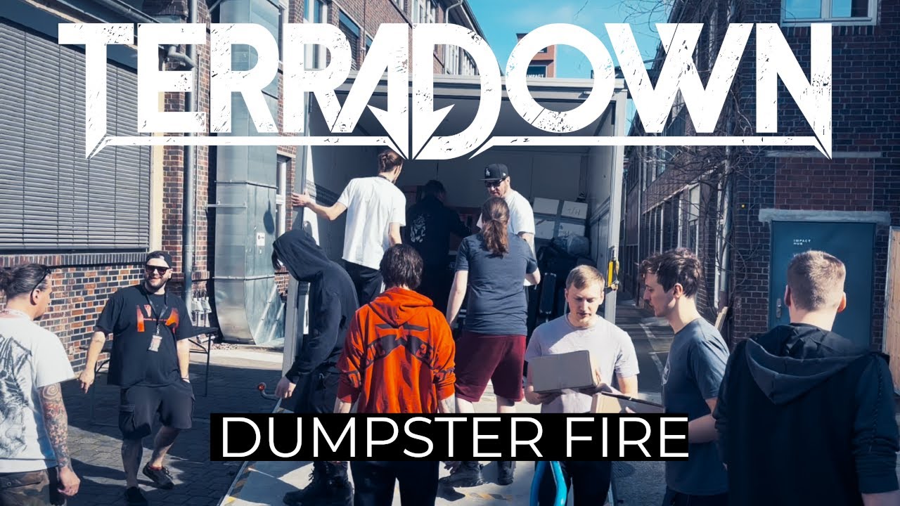 Guarda TerraDown - Dumpster Fire (Official Video) su YouTube Guarda TerraDown - Dumpster Fire (Official Video) su YouTube