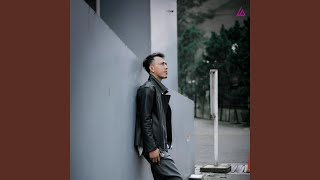 Download lagu Jangan Pernah Menyerah (Remastered 2021)