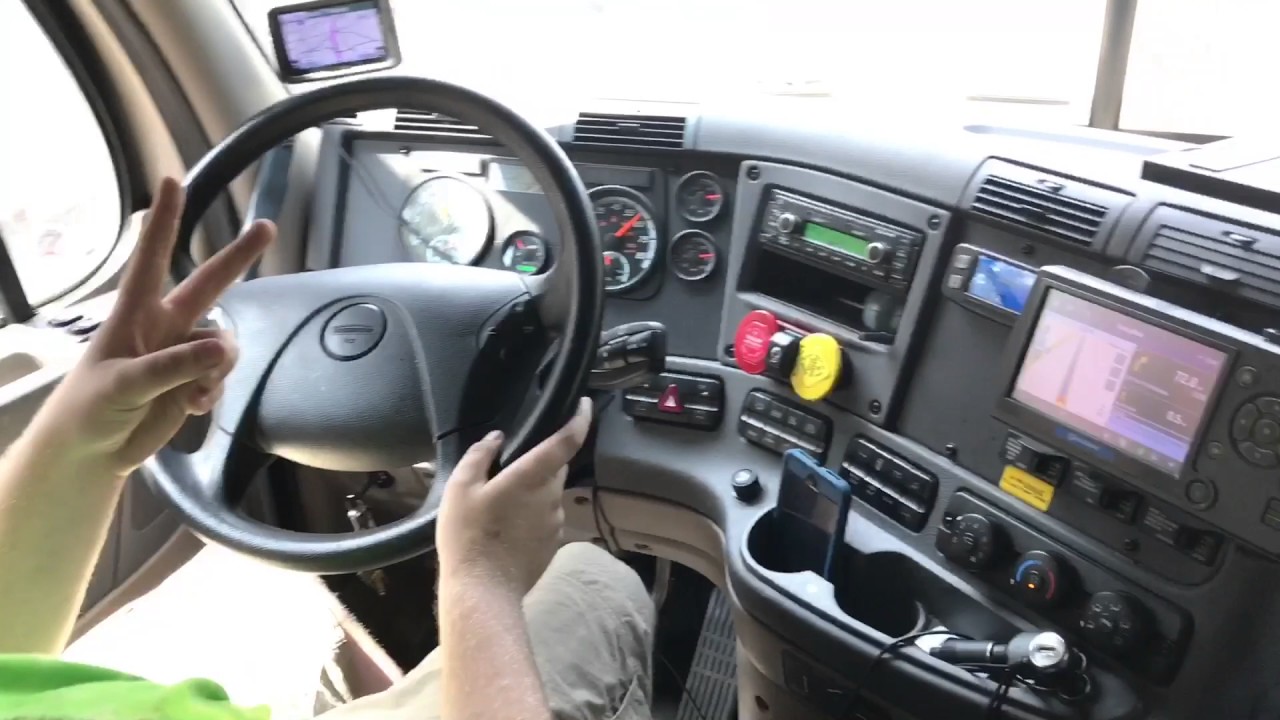 Take a tour of our Freightliner Cascadia. Traveling around Georgia today.