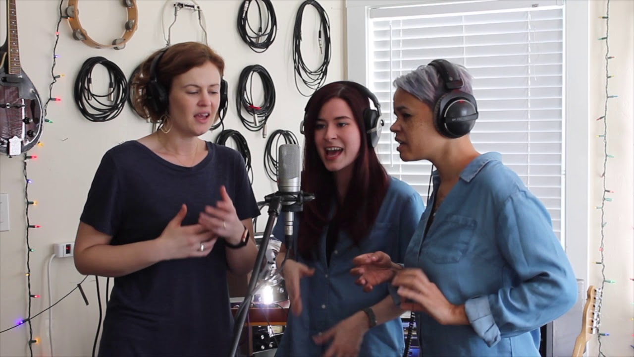 Three Sisters - Honey Whiskey Trio & David Degge