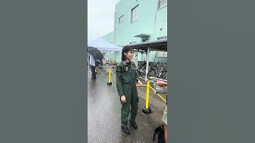 戦闘機女性パイロットさん✨️素敵です#小松基地 #自衛隊 #航空自衛隊 #航空祭 #小松航空祭 #パイロット #戦闘機パイロット #shorts #shortvideo