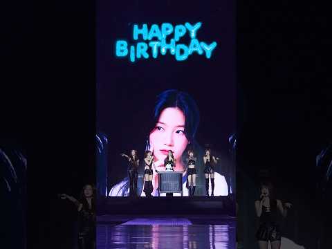 BIRTHDAY GIRL KAZUHA 2025 LE SSERAFIM TOUR EASY CRAZY HOT IN BANGKOK LE SSERAFIM 르세라핌