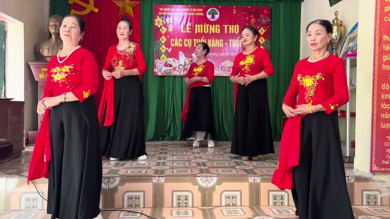 Dân vũ gửi về quan họ