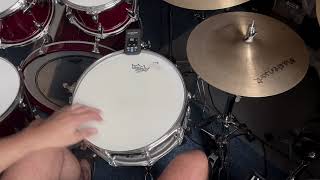 Simple DIY Big Fat Snare Drum sound
Trim off the rim of a (used) drum head and put it on your snare (or toms). Simple DIY Big Fat Snare Drum sound