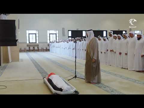 رئيس الدولة والشيوخ يؤدون صلاة الجنازة على جثمان الشيخ سعيد بن زايد