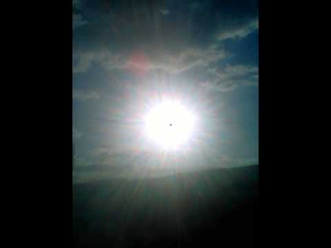 video phone beyonce mp3 Ai algo raro en el sol 👽