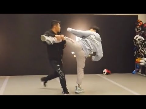 Video Tự học võ tại nhà - Võ thuật tự vệ thực chiến ai cũng... - YouTube