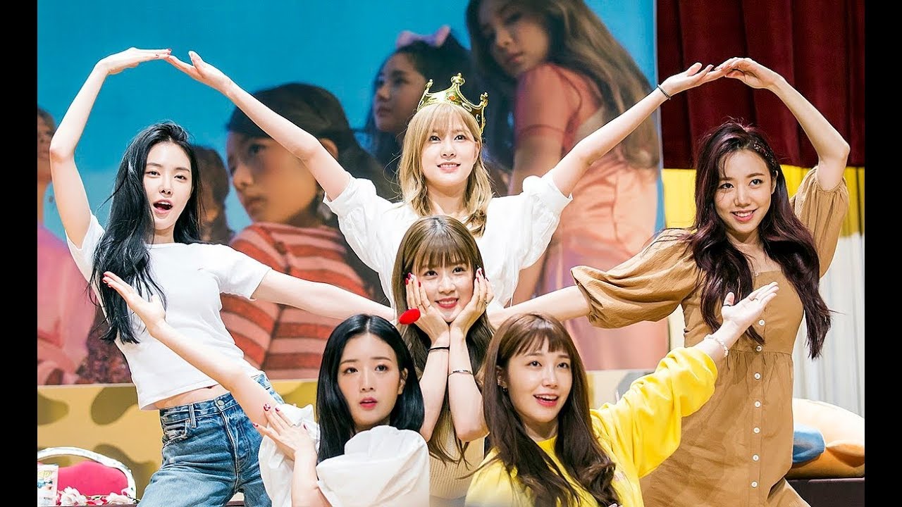 [Part IV]Other Girl Groups Fangirling_Singing_Dancing to Apink Songs