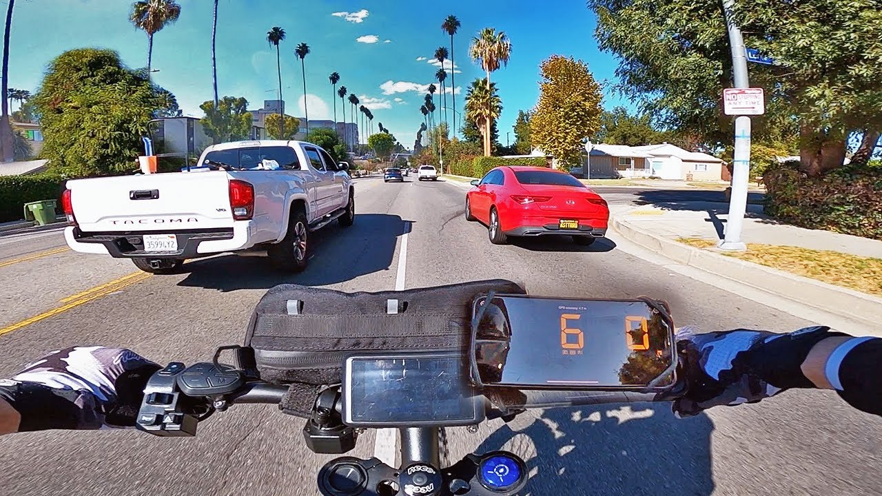 Velociraptor beast Stealth Bomber Electric Dirt Bike Buying Guide: 3kw 12kw 20kw Which Model is Right for You?