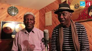 Touré Kunda interprète "Emma" en acoustique