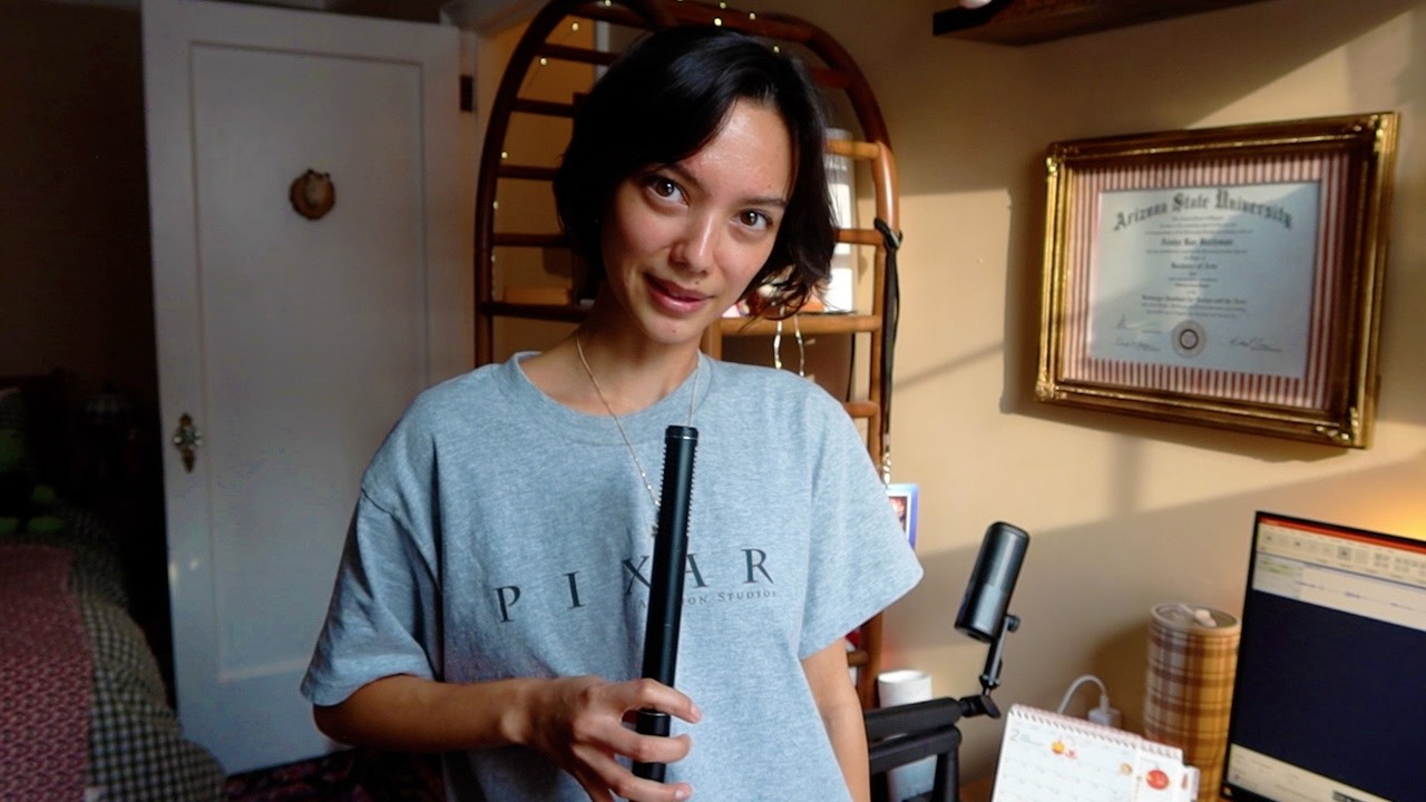 23 year old virgin room tour