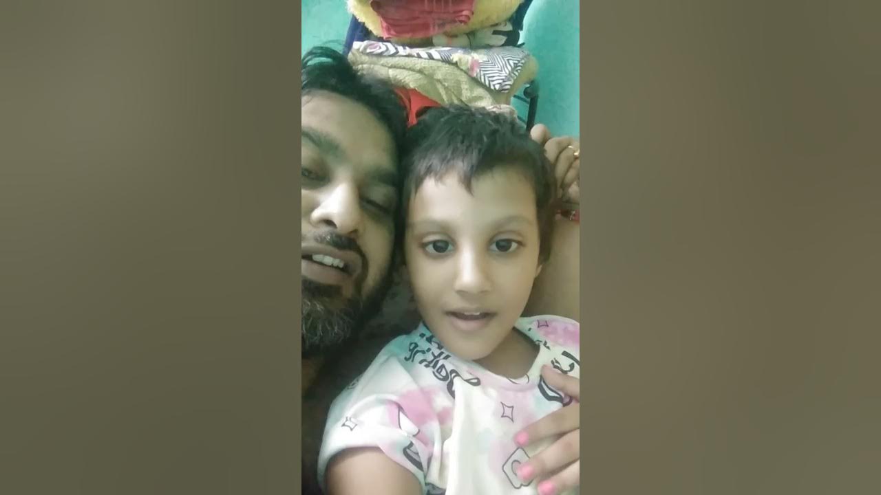 sangita-hospital-mai-hai-sanskriti-akele-khush-rahne-ki-kosis-kar-rahi
