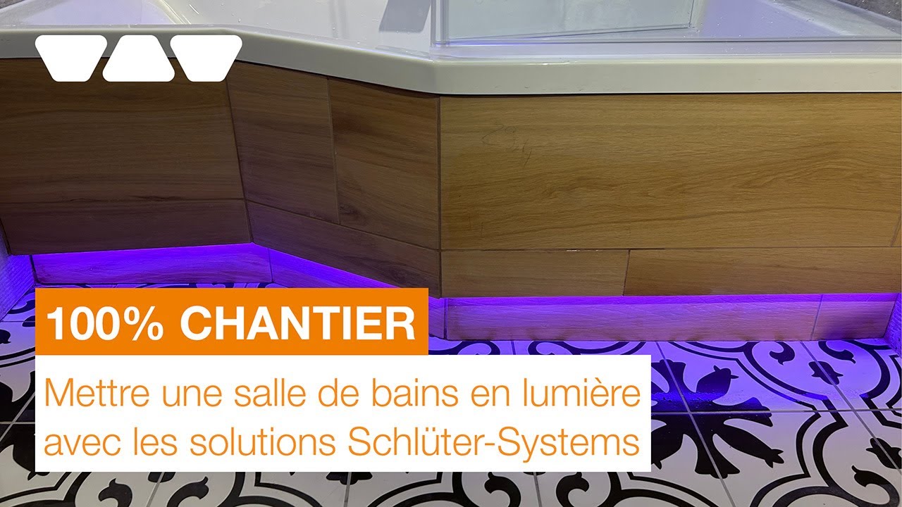 Mettre une salle de bain en lumière avec les solutions Schlüter-Systems